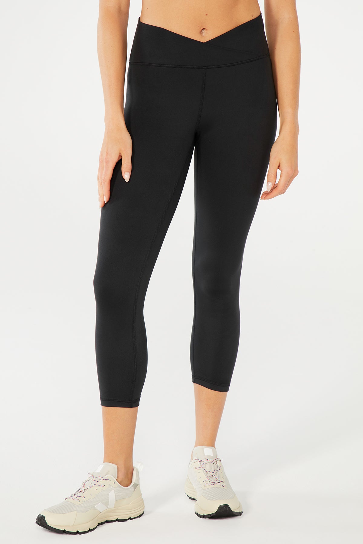 Balance Collection Easy Crossover Capri Active Leggings in Black at Nordstrom Rack Size XX Large